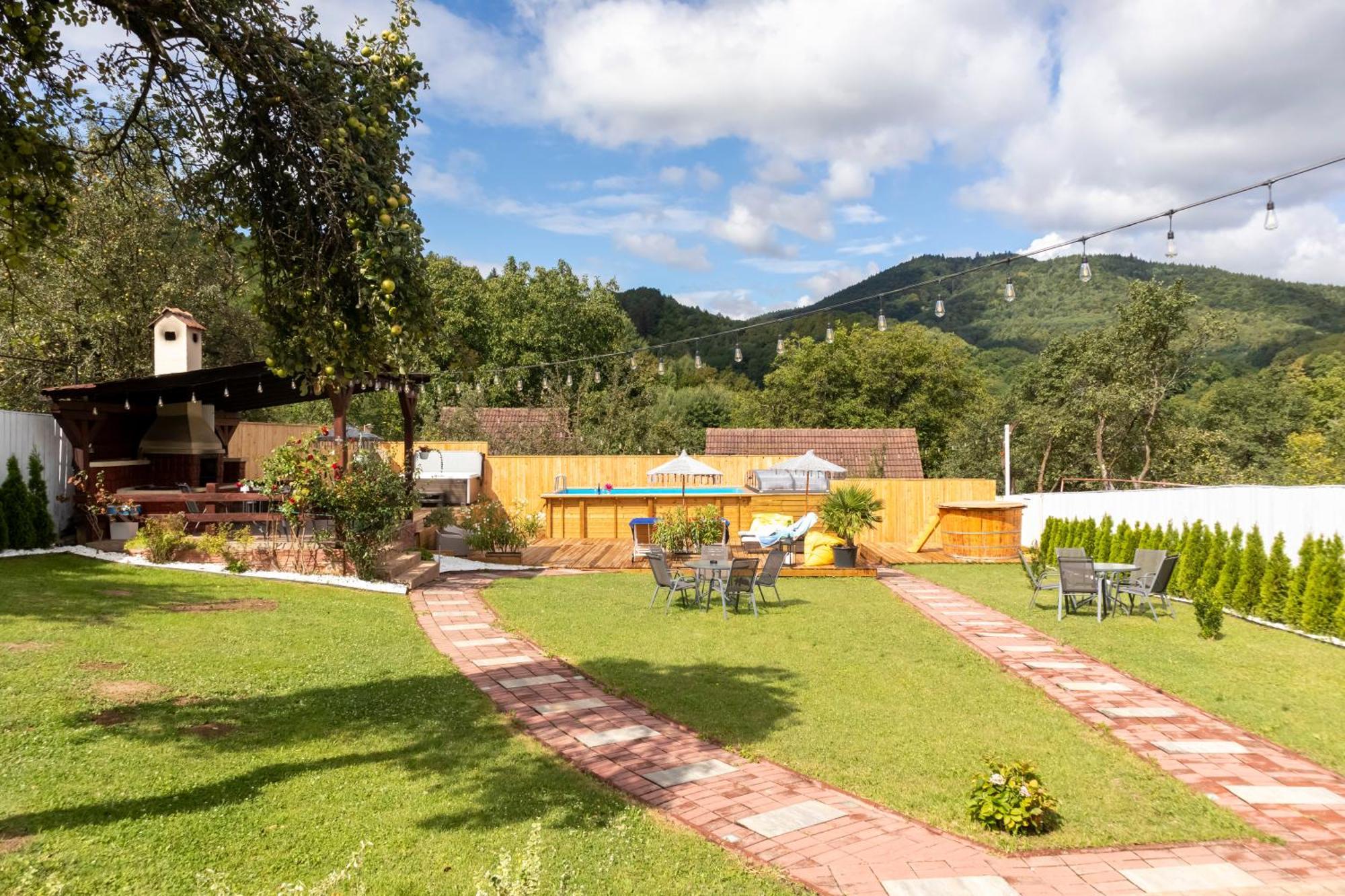Vila Crisalia Sibiel -Sibiu (Adults Only) Hotel Kültér fotó